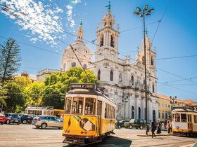 Frühlingserwachen & Farbenpracht in Portugal