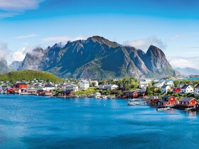 Hurtigruten Expeditionsreise Nordkap-Linie ab Hamburg (MS Midnatsol)