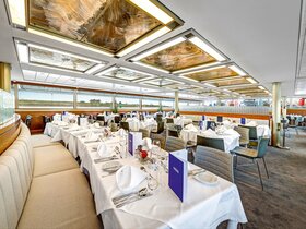 Auf der Donau zu Hause (MS Arena)