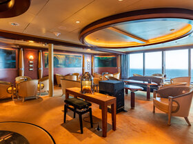 Hurtigruten Expeditionsreise Nordkap-Linie ab Hamburg (MS Midnatsol)