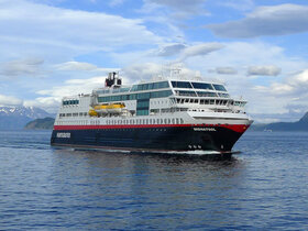 Hurtigruten Expeditionsreise Nordkap-Linie ab Hamburg (MS Midnatsol)