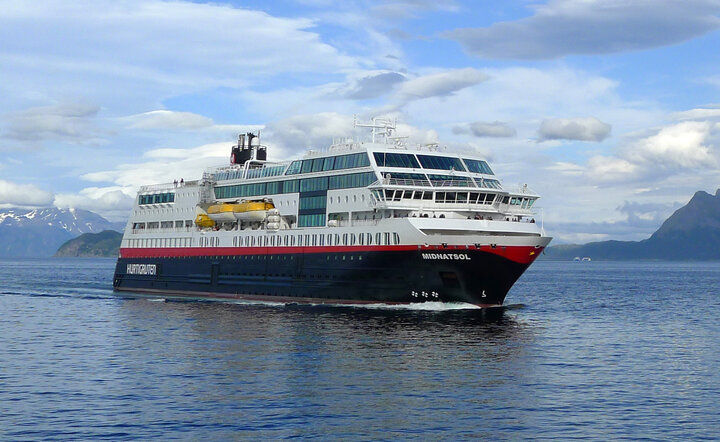 Hurtigruten Expeditionsreise Nordkap-Linie ab Hamburg (MS Midnatsol)