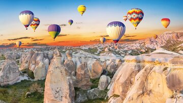 Flugreise: Kappadokien - Traumwelt aus Stein
