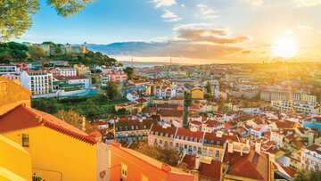 Flugreise: Frühlingserwachen & Farbenpracht in Portugal