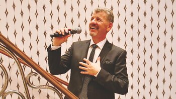 Semino Rossi eroberte mit seiner außergewöhnlichen Stimme die Herzen des Publikums im Sturm.