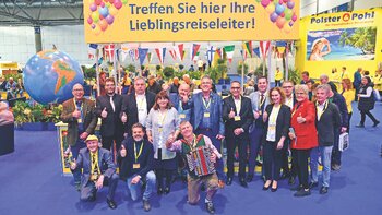 Wiedersehensfreude bei vielen Gästen: Aus Irland, Spanien, Tschechien, Italien, Österreich und allen Himmelsrichtungen Deutschlands waren einige der beliebtesten örtlichen Reiseleiter und Polster & Pohl Hoteliers auf die Messe nach Leipzig gekommen.